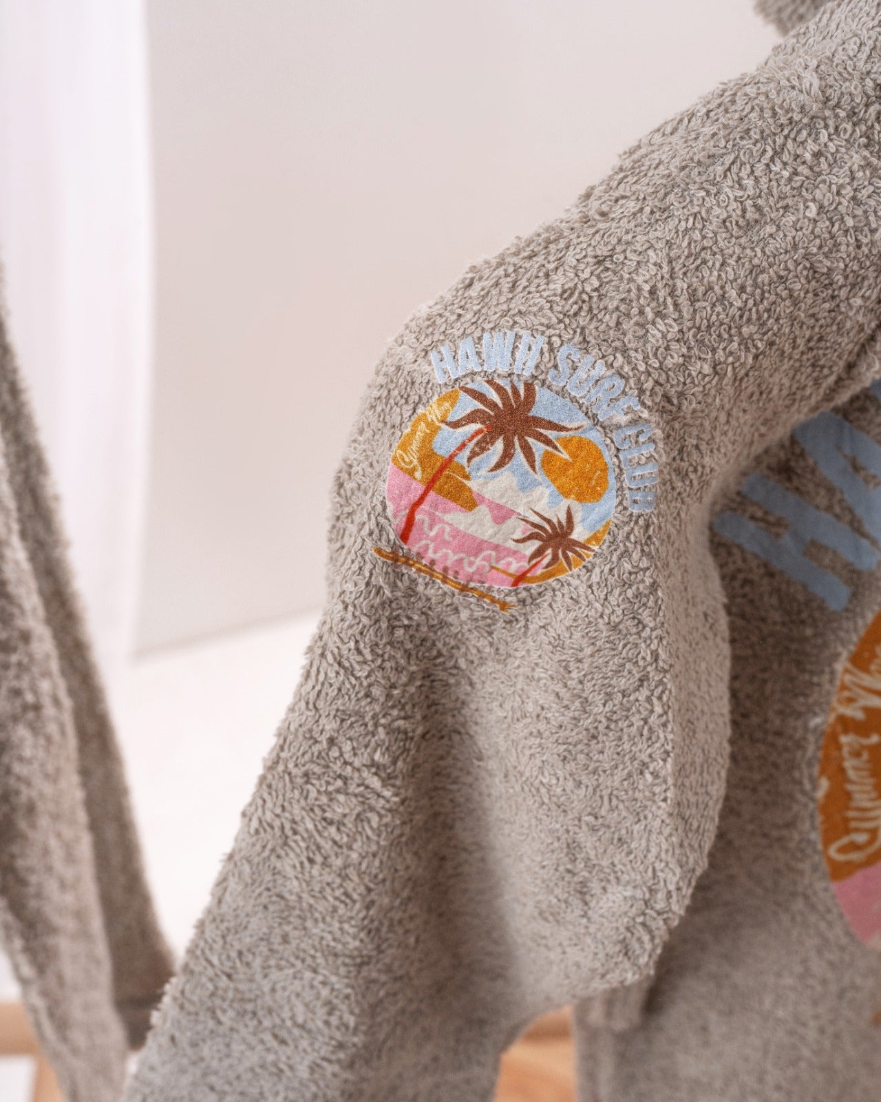 رداء السباحة