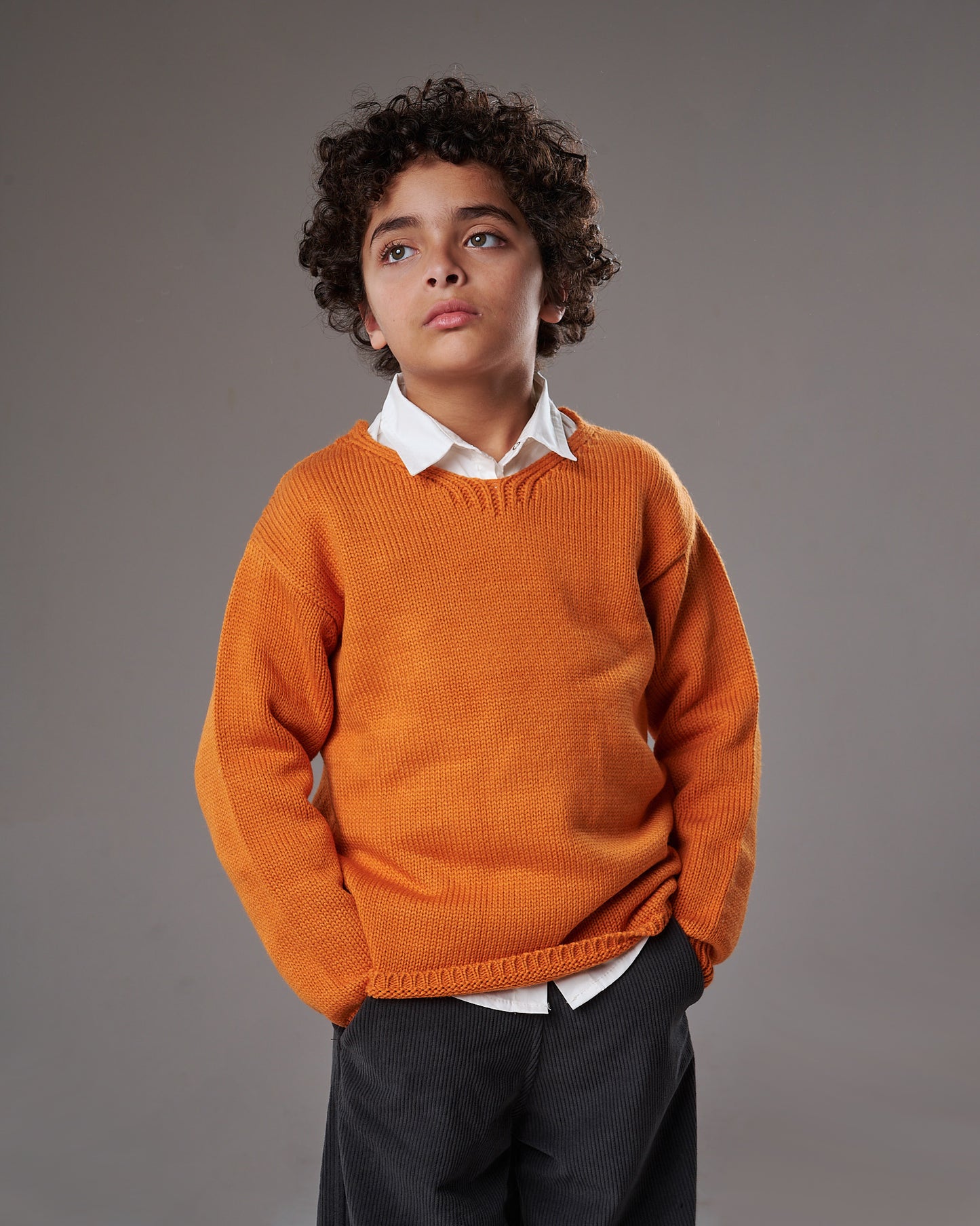 كنزة صوفية أساسية