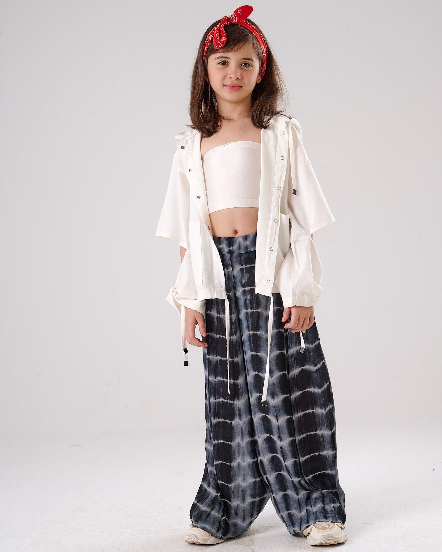 Lightweight wide-leg pants